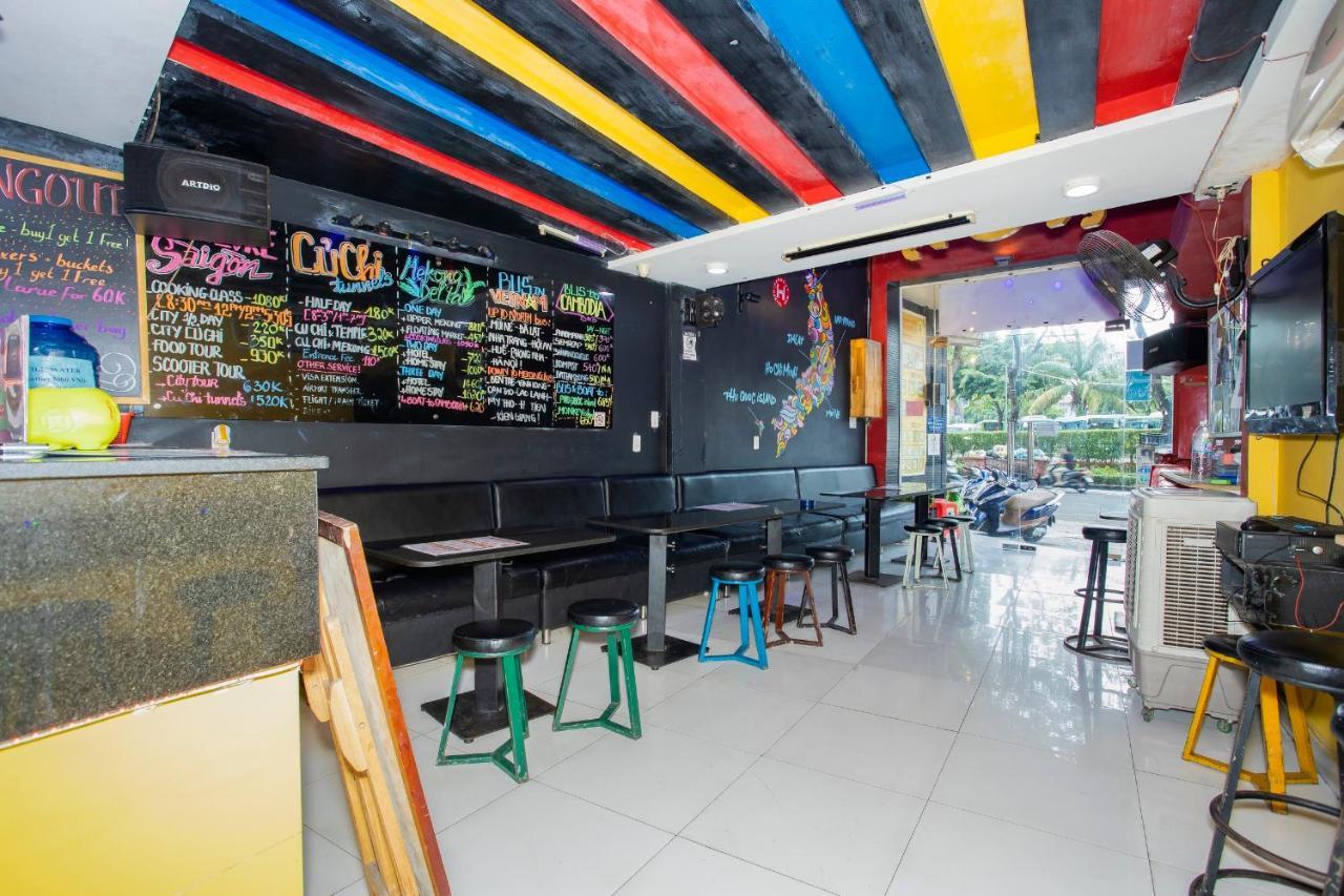 Ha Vy Hotel Ho Chi Minh City Exterior photo